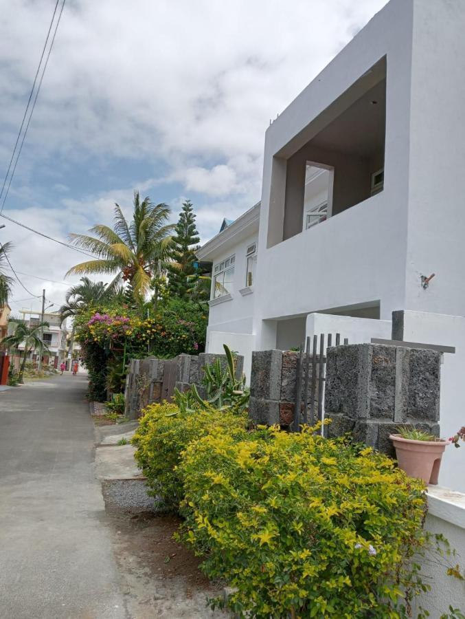 Chetty Tourist Residence Pereybere Beach Bagian luar foto