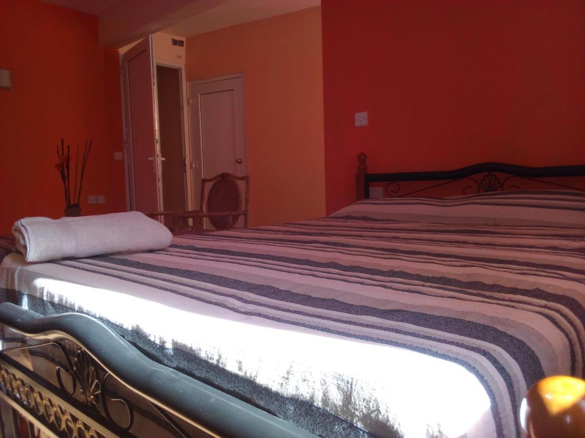 Chetty Tourist Residence Pereybere Beach Bagian luar foto